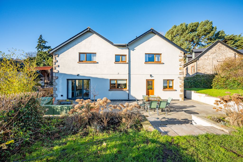 Rear Elevation and Garden- click for photo gallery